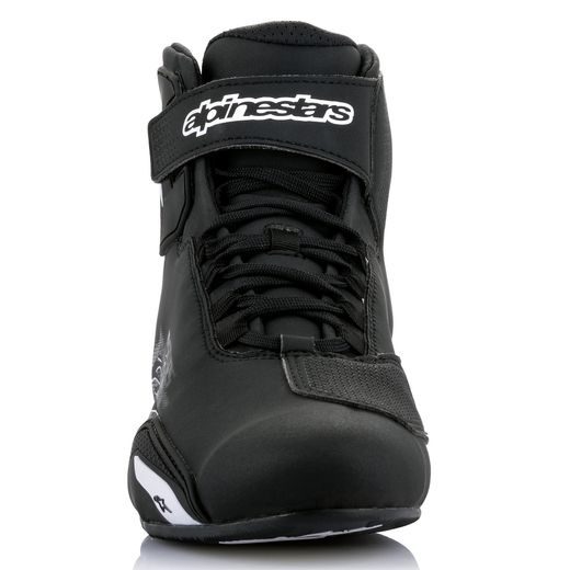 BOTY SEKTOR, ALPINESTARS (ČERNÁ/BÍLÁ) 2024