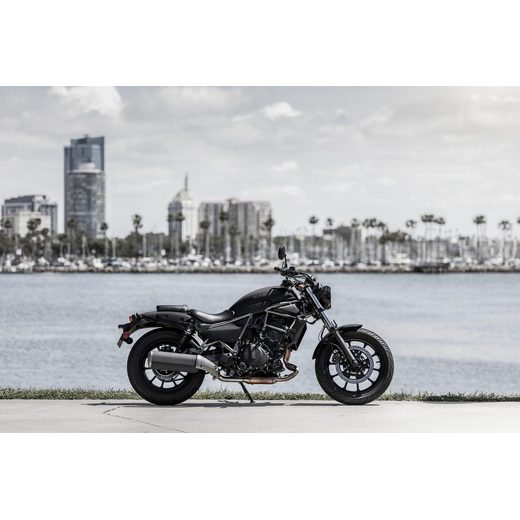 KAWASAKI ELIMINATOR 500 MY25 METALLIC FLAT SPARK BLACK