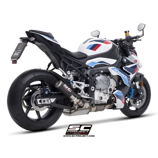 SC-PROJECT BMW M1000 R (2025) E5 VÝFUK Z UHLÍKOVÝCH VLÁKEN CR-T S MŘÍŽKOU PROTI KAMENŮM