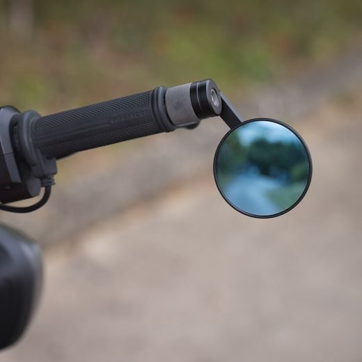 ZPĚTNÉ ZRCÁTKO UNIVERZÁLNÍ DO KONCŮ ŘIDÍTEK CIRCLE 360, OXFORD (ČERNÁ)