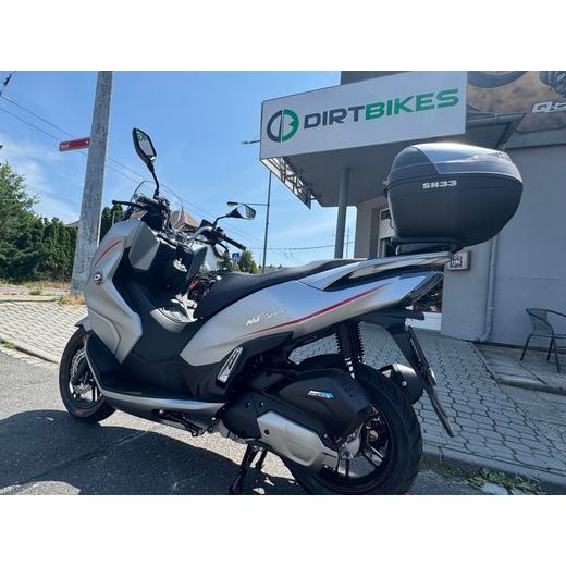 QJMOTOR MTX 125 ŠEDO-ČERVENÁ