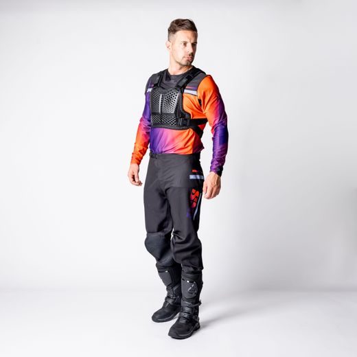 CHRÁNIČ HORNÍ ČÁSTI TĚLA IXS IXS HEX 482-510-3701 ČERNÝ L/XL