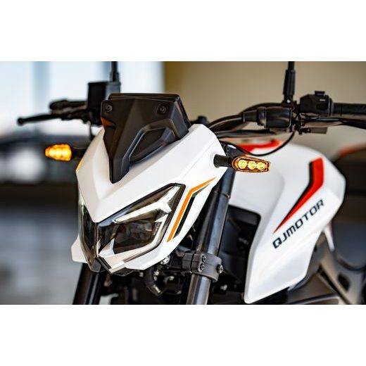 QJMOTOR TRX 125 BÍLÁ