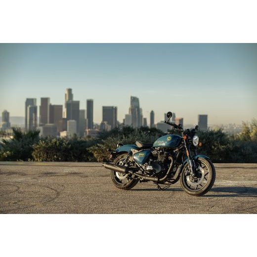 ROYAL ENFIELD SHOTGUN 650-PŮJČOVNA HLUČÍN