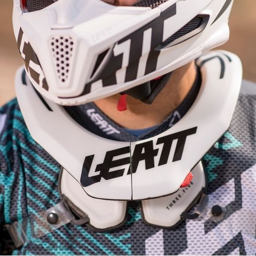 CHRÁNIČ KRČNÍ PÁTEŘE NA MOTO LEATT GPX 3.5 NECK BRACE BLACK