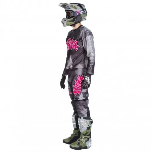 PITCHA DRES FASTER BLACK PINK