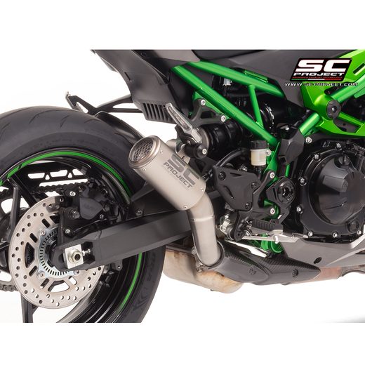SC-PROJECT KAWASAKI Z900 2025- TITANOVÝ VÝFUK CR-T S MŘÍŽKOU STONEGUARD HOMOLOGOVANÝ
