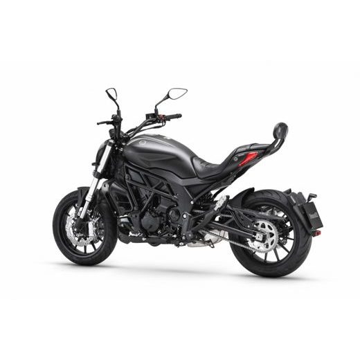 BENELLI 502C EURO5 ABS ČERNÁ