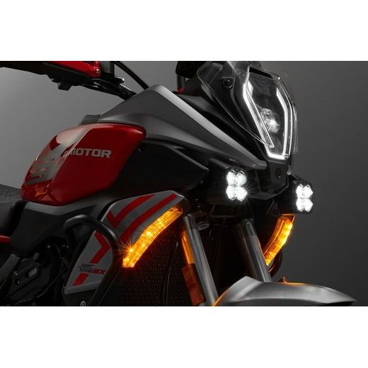 QJMOTOR SRT 600 SX PÍSKOVÁ