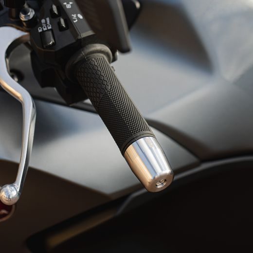 ZÁVAŽÍ ŘÍDÍTEK BAR END S REDUKCÍ PRO VNITŘNÍ PRŮMĚR 13 A 18 MM (VNĚJŠÍ 22 A 28,6 MM), OXFORD (STŘÍBRNÉ, PÁR)