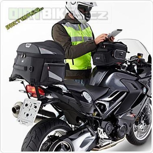 EA 103 TANKRUKSAK ČERNÝ GIVI, MODULÁRNÍ, 25+15 L