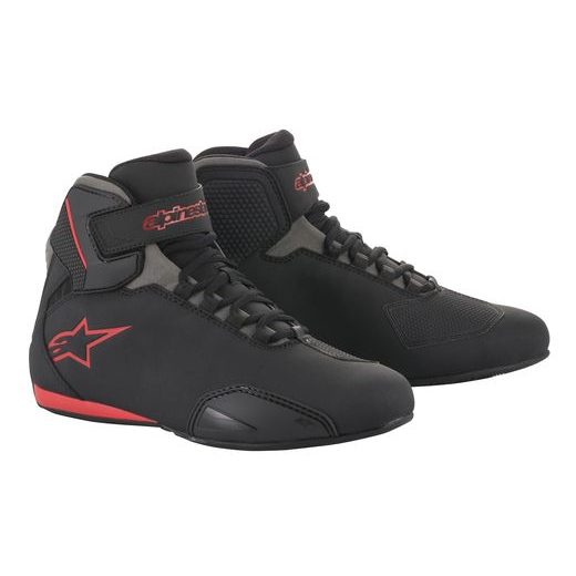 BOTY SEKTOR, ALPINESTARS (ČERNÁ/ČERVENÁ) 2024