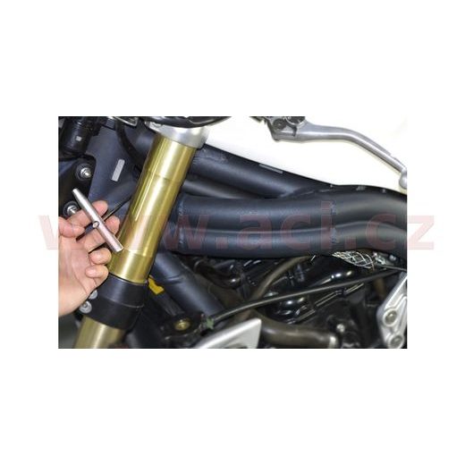 PŘÍPRAVEK NA MONTÁŽ LANOVODŮ A BOVDENŮ, BIKESERVICE