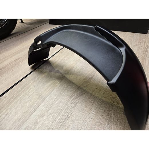 BLATNÍK LEVÝ PŘEDNÍ PIAGGIO MP3 300