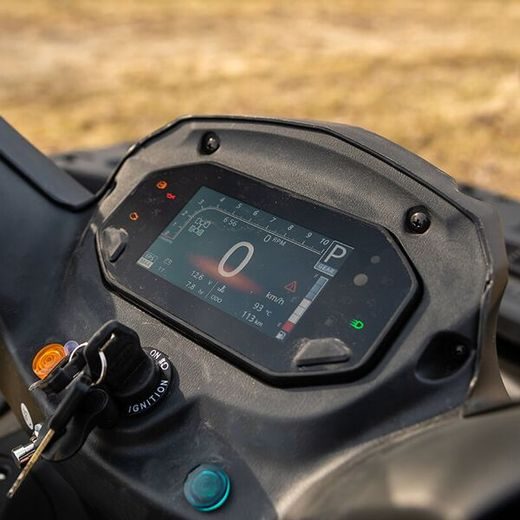 TGB BLADE 1000 LTX LED MAX EPS T3B ČERNÁ + RADLICE ZDARMA