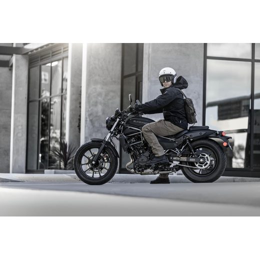 KAWASAKI ELIMINATOR 500 MY2024 METALLIC FLAT SPARK BLACK