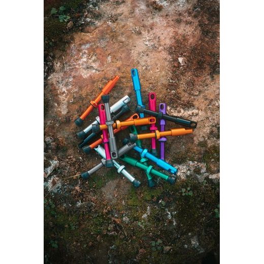 VENTILEK PRO BEZDUŠOVÉ APLIKACE, OXFORD (STŘÍBRNÁ, VČ. ČEPIČKY, SLITINA HLINÍKU, DÉLKA 60 MM)