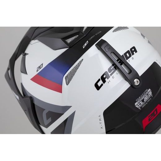 PŘILBA TOUR 2.0 X-TRA, CASSIDA (BÍLÁ/MODRÁ/ČERVENÁ/ČERNÁ/ČERNÝ MATNÝ KŠILT, PLEXI S PŘÍPRAVOU PRO PINLOCK) 2025