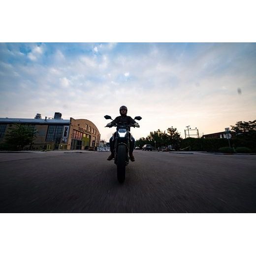 CFMOTO 300NK ČERNÁ