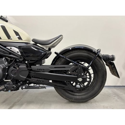 450CL‑C BOBBER POSTRANNÍ BRAŠNA CFMOTO VČETNĚ DRŽÁKU
