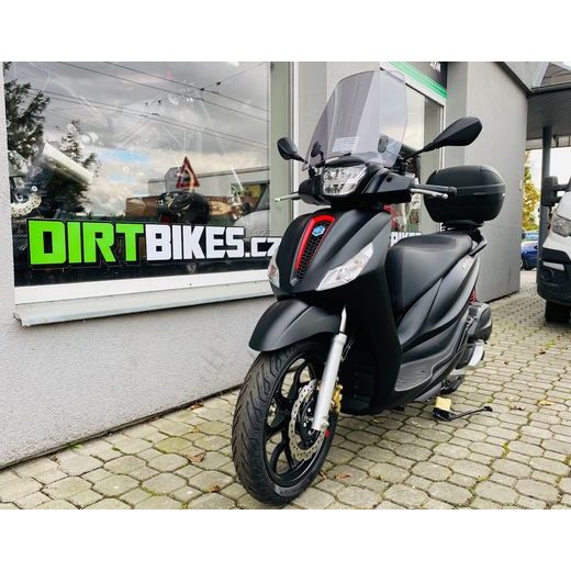 PIAGGIO MEDLEY 125 E5 ABS 11KW PLEXI + NOSIČ + ZADNÍ BOX