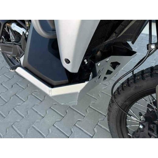 800MT‑X KRYT MOTORU A NÁDRŽÍ