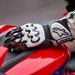 RUKAVICE GP PRO R 4, ALPINESTARS (ČERNÁ/BÍLÁ) 2024