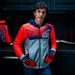 BUNDA CHROME V2 SPORT HOODIE MM93 KOLEKCE, ALPINESTARS (SVĚTLE ŠEDÁ/MODRÁ/ČERVENÁ FLUO) 2025