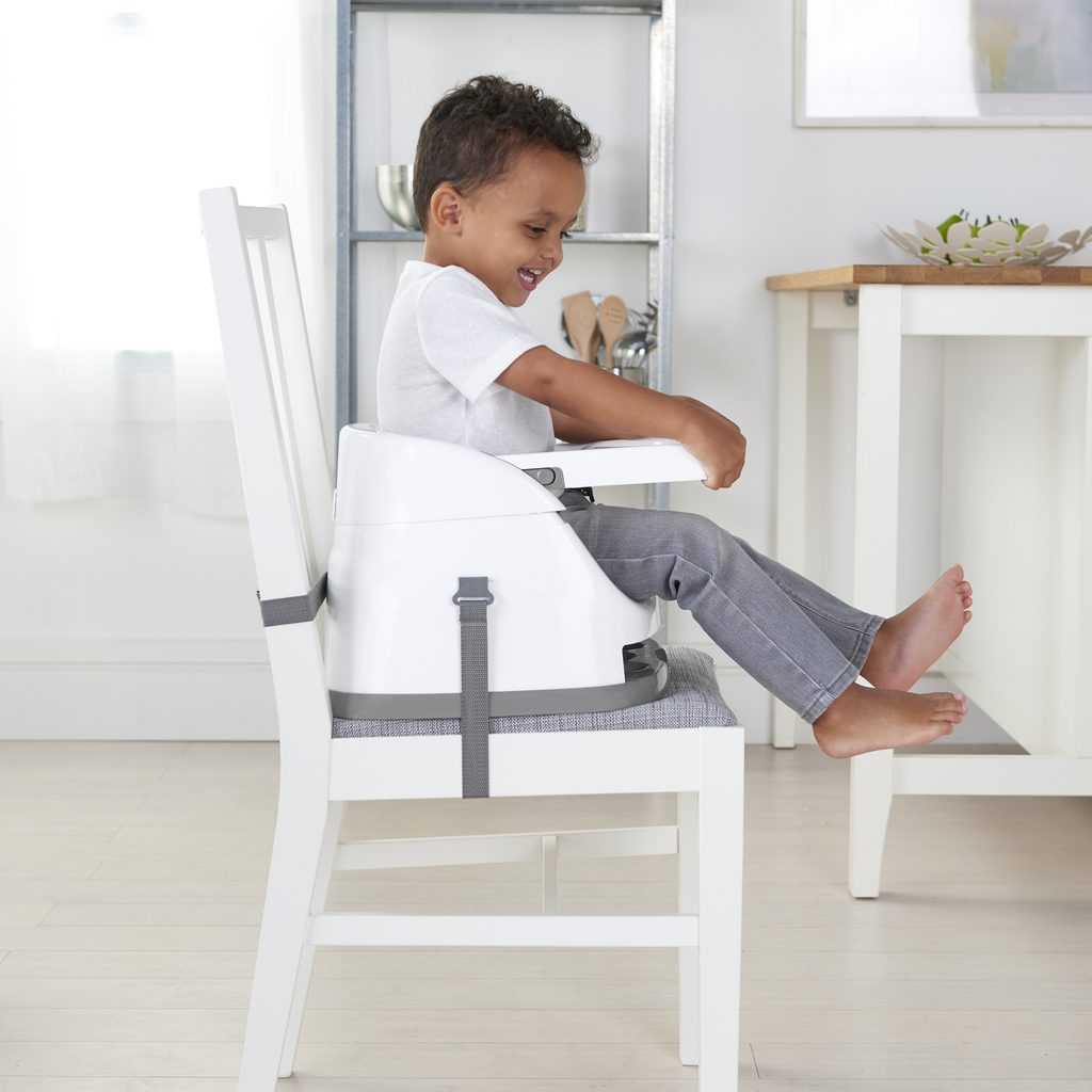 Dětský ráj l Ingenuity Podsedák na jídelní židli 2v1 Baby Base Pink Flambe  6m+, do 22kg l Ingenuity l Židle a sedátka