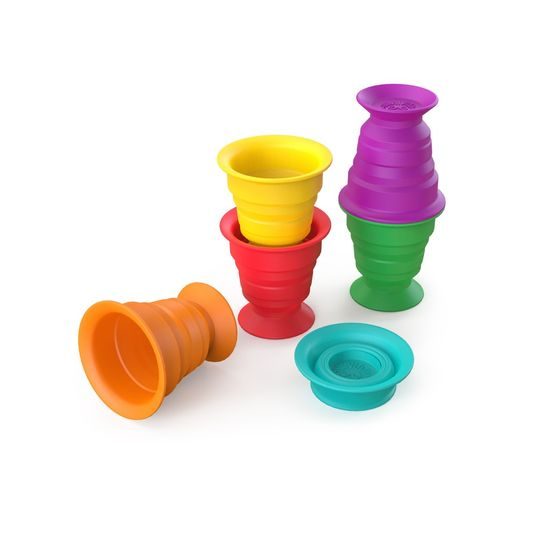 Baby Einstein Hračka maxi přísavky pohárky 6ks Stack & Squish Cups™ 6m+