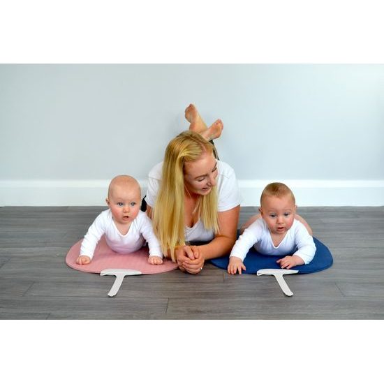 SHNUGGLE Baby Yoga Hrací podložka Pink