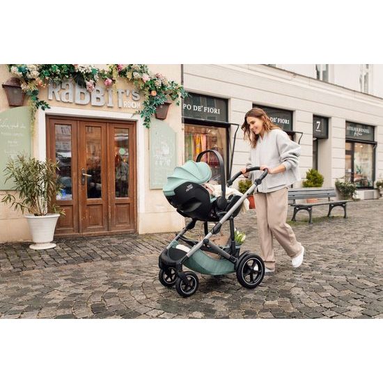 BRITAX RÖMER Set Smile 5Z + hluboká korba 2024