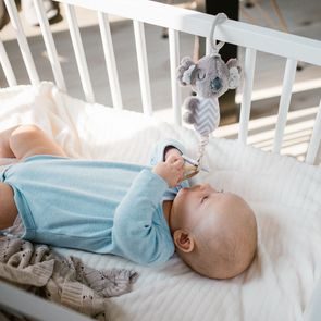 BabyOno Silikonový dělený talíř s přísavkami MINT