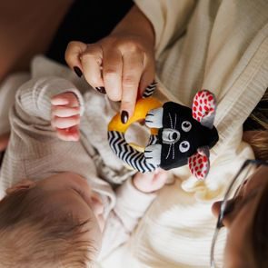 BIBS Colour Dudlíky kaučuk kulaté 0-6m 2ks Bubblegum/Peri