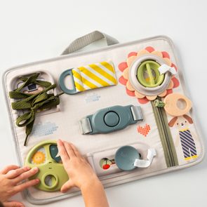 Akuku Kontrastní senzorická knížka ZOO