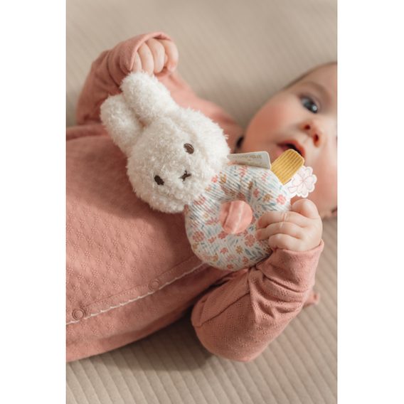 Little Dutch Chrastítko králíček Miffy Lucky Blossom