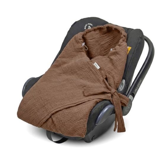 Albero Mio Mušelínová zavinovačka do autosedačky (CC8) ČOKOLÁDOVÁ