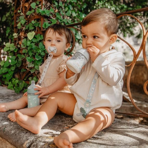 Suavinex Wonderland Klip na dudlík se stuhou KRÉMOVÝ KRÁLÍK