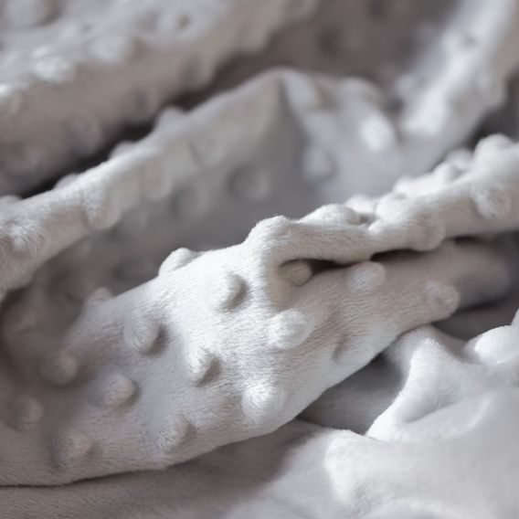 Interbaby Deka extra měkká Kuličky ŠEDÁ