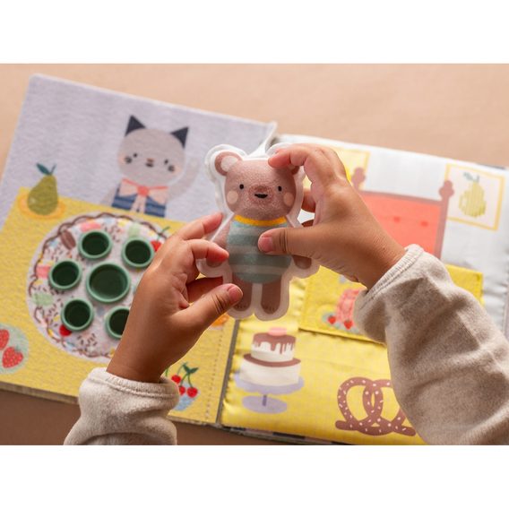 Taf Toys Knížka s aktivitami My Home Busy Book