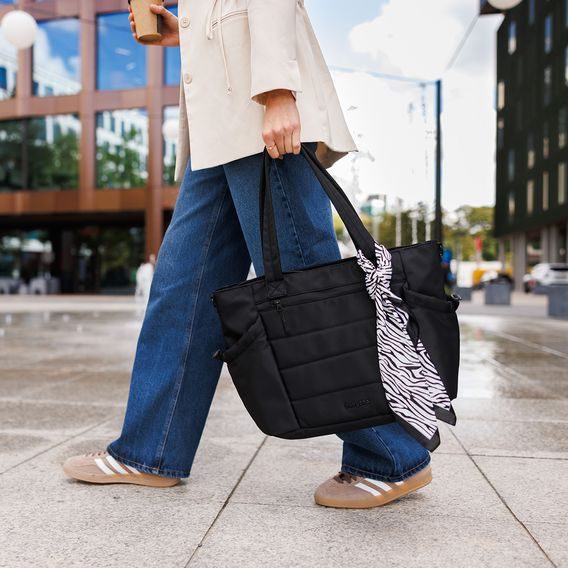 BabyOno Přebalovací taška Cami ČERNÁ