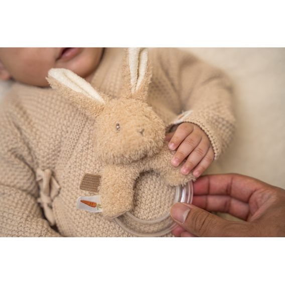 Little Dutch Chrastítko Králíček na kroužku Baby Bunny