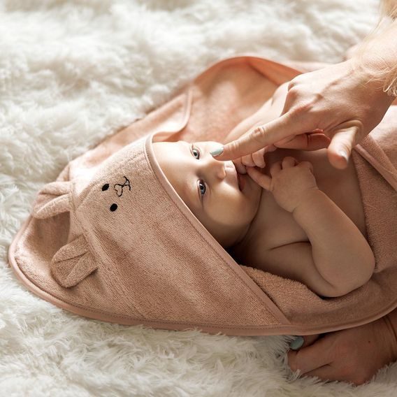 BabyOno Bambusová osuška s kapucí 100x100cm PUDROVĚ RŮŽOVÁ