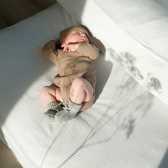 LODGER Capáčky 0-6m Slipper Knit Silk