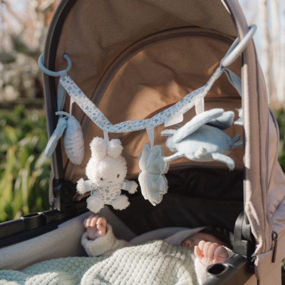 Little Dutch Řetěz na kočárek králíček Miffy Lucky Leaves
