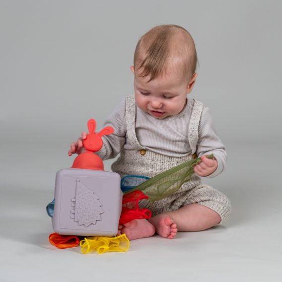 Taf Toys Box s šátky Bunny