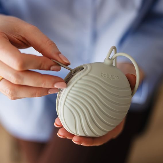 BabyOno Silikonové pouzdro na dudlíky se zipem RŮŽOVÁ