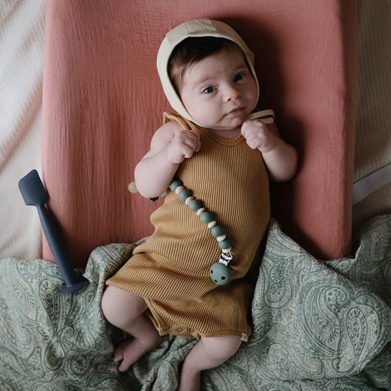 Mushie Klip na dudlík Luna DRIED THYME