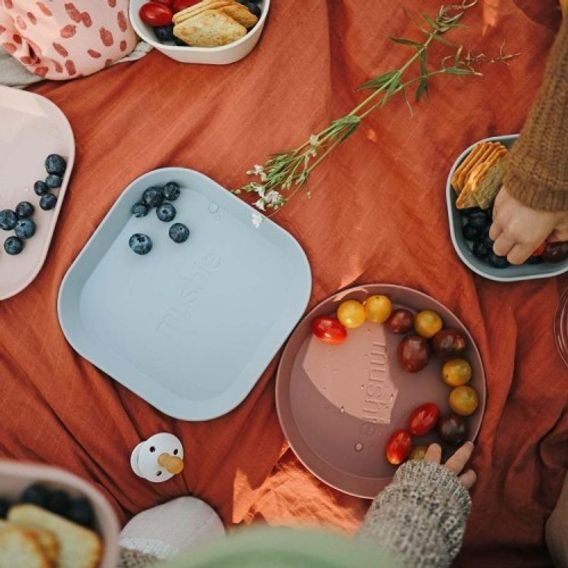 Mushie Hranatý talíř 2ks CLOUD