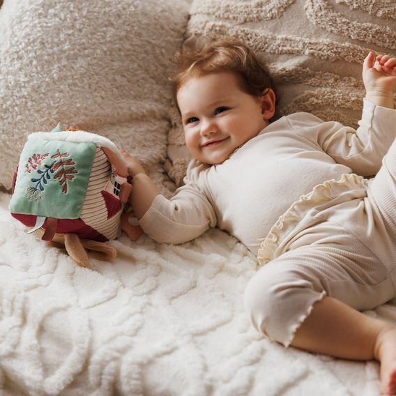 BabyOno Senzorická kostka Králíček KARO